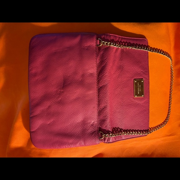 MK purse - Picture 3 of 13